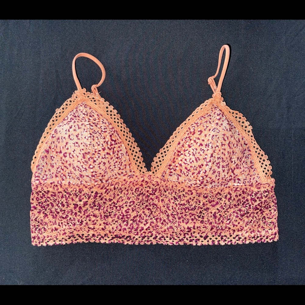 VICTORIA’S SECRET Peach Lace Animal Print Longline Padded Bralette